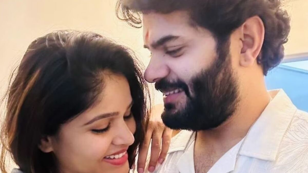 Actor Hardeek Joshi's Heartfelt Post For Wife Akshaya Deodhar On Valentine's Day - Vimarsana News