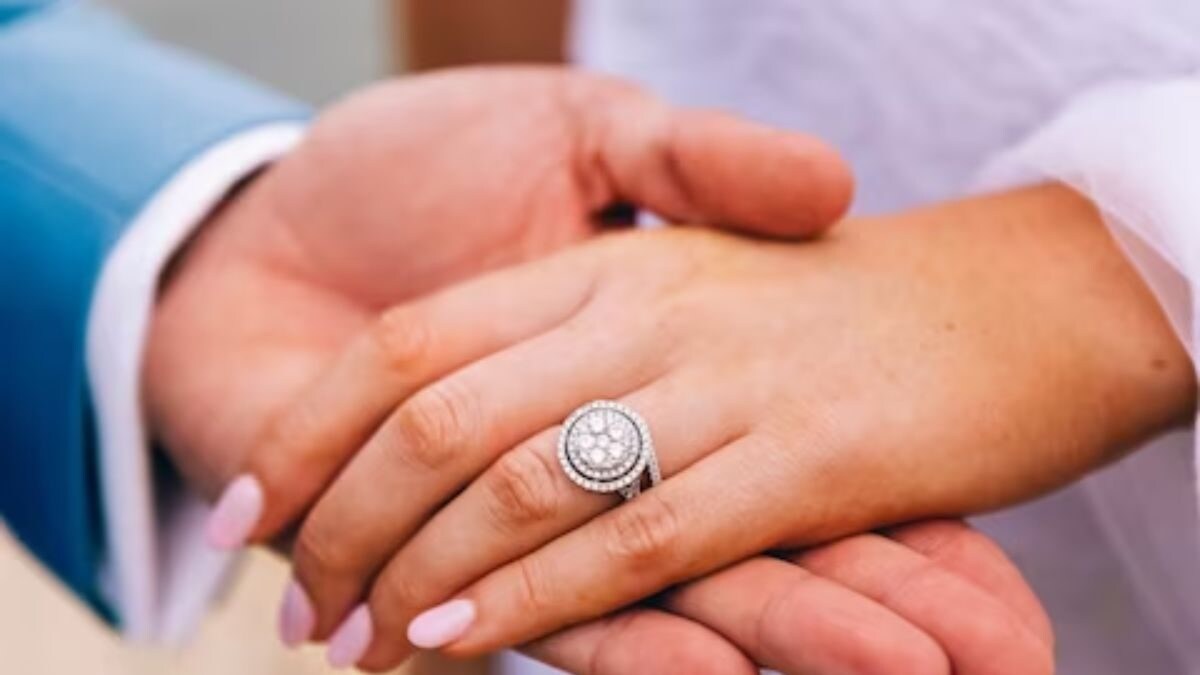 Woman Marries Ex's Father, Tries To Thwart His Wedding Ceremony - Vimarsana News