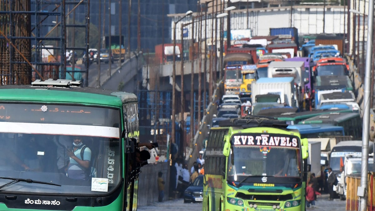 インドで最悪の交通渋滞のタイトルを獲得したのはどの都市 – ムンバイでもプネでもない