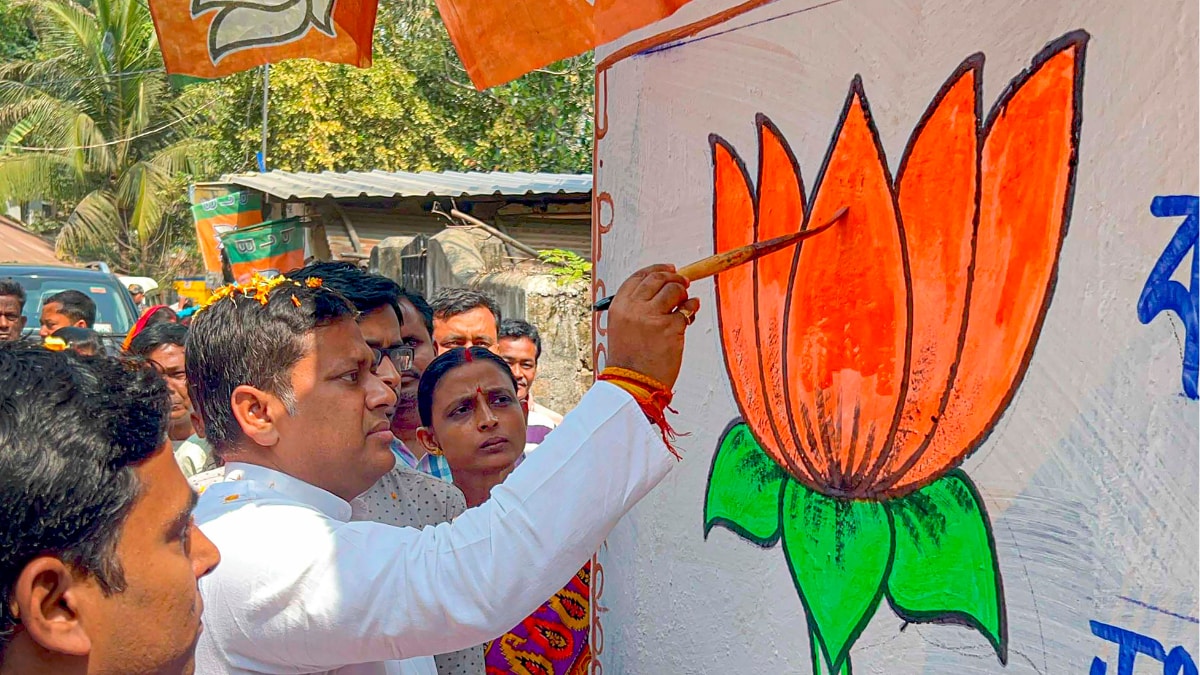 West Bengal Lok Sabha Elections: Sandeshkhali Protester, Ex-Judge Abhijit Ganguly Among Surprises in BJP List - Vimarsana News