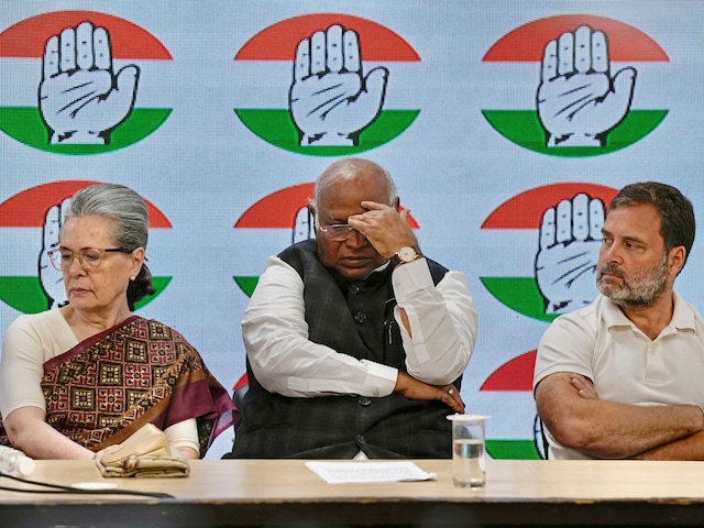 Kharge, Sonia, Rahul Gandhi to Release Congress Poll Manifesto in Jaipur on April  6 - News18