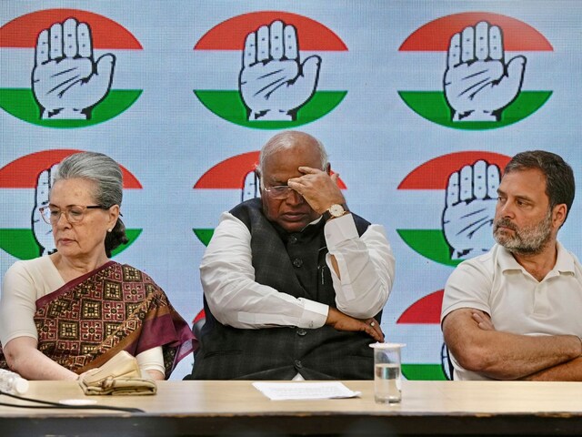 The longer Congress takes to decide, the further is the goal of ‘Ghar Wapsi’ for the Gandhis. (PTI)