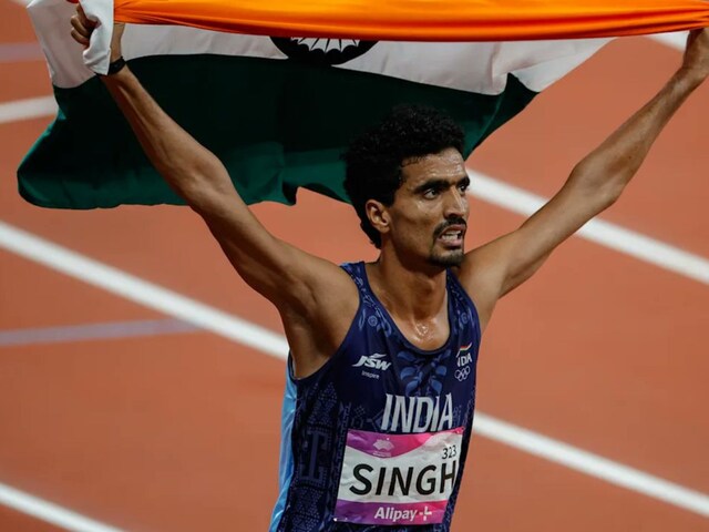 India's Gulveer Singh Breaks Longstanding Men's 10000m NR at The Ten in USA  - News18