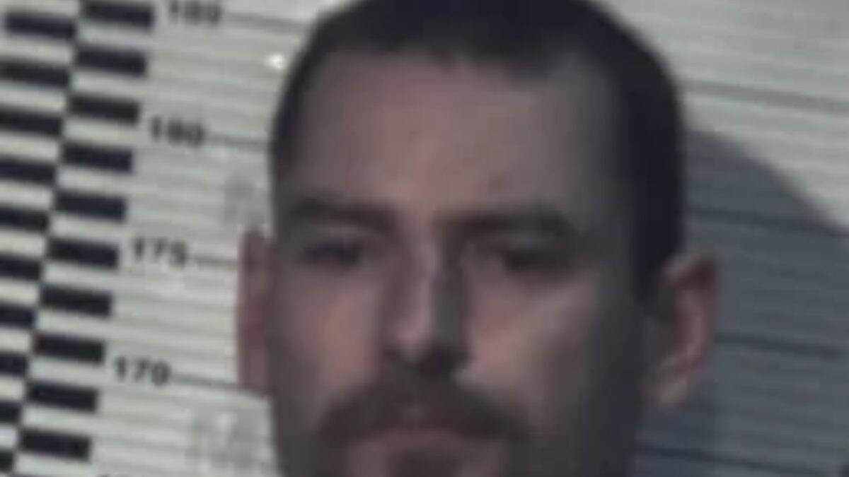 Inmate Released In Australia Due To Paperwork Error Turns Himself In