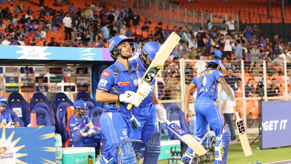 'Playing International Sports in Really Tough' MI Legend Defends Ishan