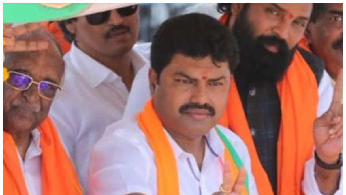 Lok Sabha Election 2024 LIVE: FIR Against BS Yediyurappa's Son for Violating MCC; BJP to Release Final List of Candidates Soon - Vimarsana News