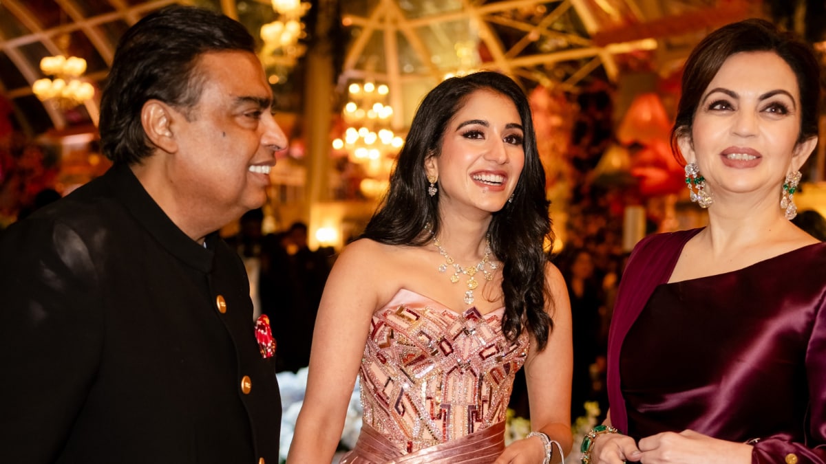 Jamnagar Is Where Our Heart Is, Says Anant Ambani’s Fiancee Radhika ...