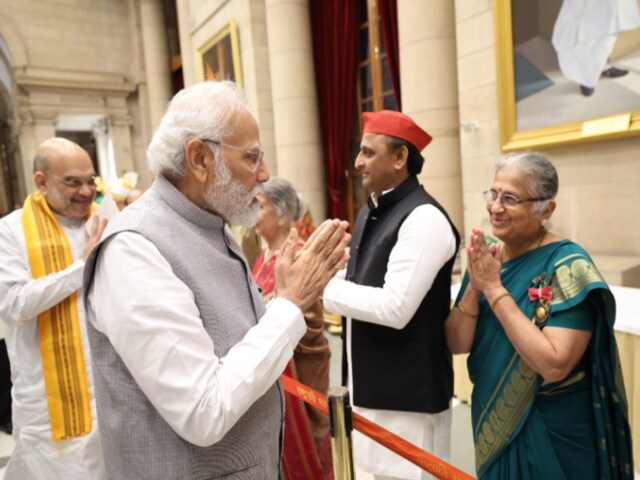 Prime Minister Narendra Modi and author Sudha Murty greet each other. (Photo: X)