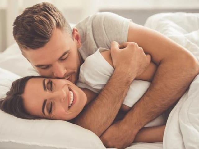 Did You Know Cuddling Has Amazing Health Benefits? - News18