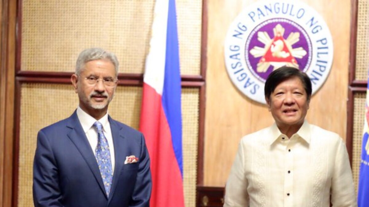 Philippines President Expresses 'Profound Gratitude' to India for Rescuing Filipino Crew of Houthi Missile-Hit Ship - Vimarsana News