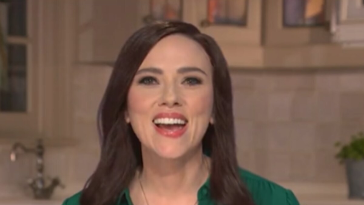 Watch: Scarlett Johansson Plays Senator Katie Britt On Saturday Night Live - Vimarsana News