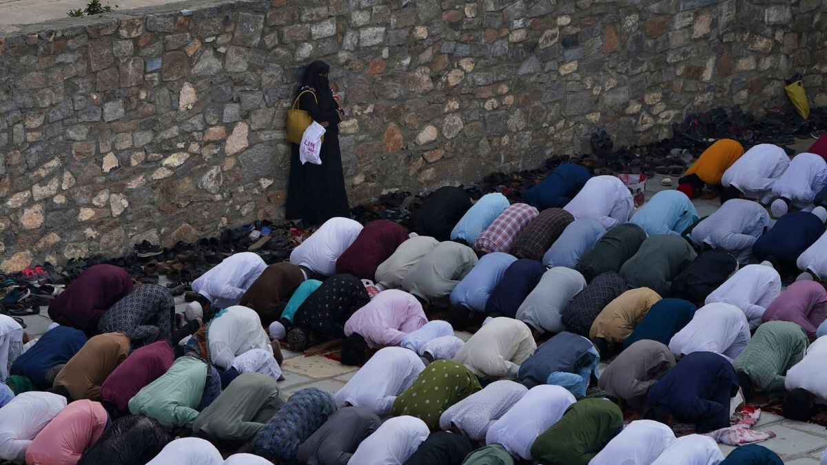 Opinion | Changing Tactics of Demand Politics by Muslims - Vimarsana News