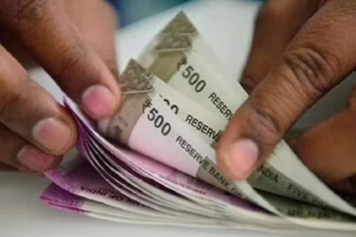 Get Rs 9,000 Monthly Income With This Govt-backed Scheme; Check Details Here