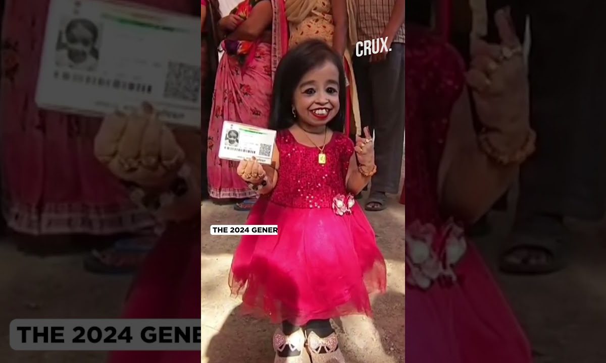 World’s Shortest Woman Votes In World’s Biggest Election In India