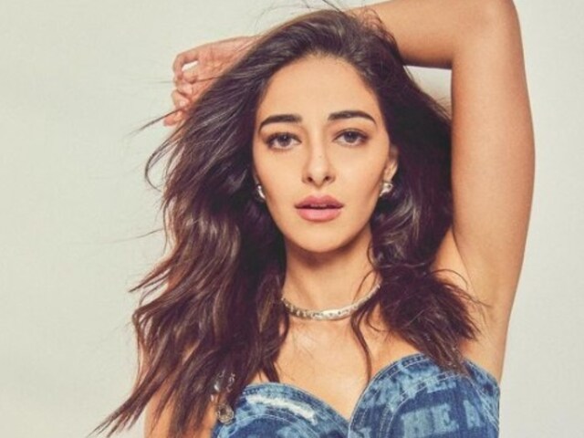 Ananya Panday Gives A Glimpse Of Her Next Project Shoot Shares A Cute Selfie See Here News18