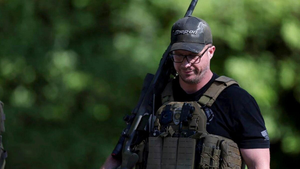Hail Of Bullets Greet Four Officers Who Entered North Carolina Home To Serve Warrant; 4 Dead, 4 Injured - Vimarsana News