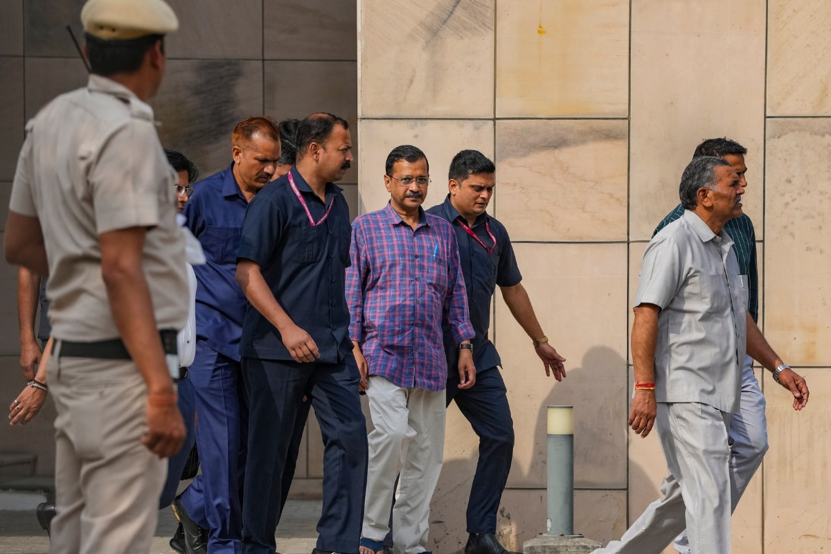 Arvind Kejriwal Reaches Tihar Jail for 15-Day Custody: What Will Be His Routine, Facilities in Prison | Details