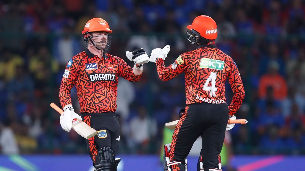 'Aa Gaya Swaad?': DC Feel The Heat on Social Media After SRH Thrashing ...