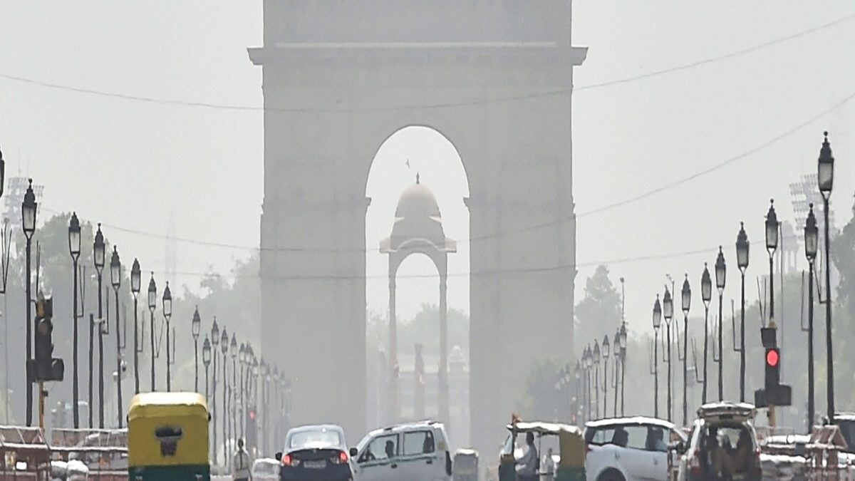 Delhi Records Maximum Temperature Of 37.2 Degrees Celsius