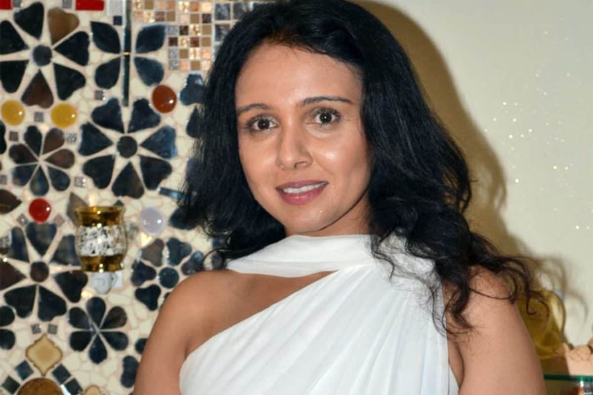 Suchitra Krishnamoorthi Recalls Ken Ghosh's Advice To Her: 'A Face Like Yours Cannot Have A Cleavage'