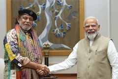 Mithun Chakraborty Meets PM Modi After Receiving Padma Bhushan Award, Pics Go Viral 