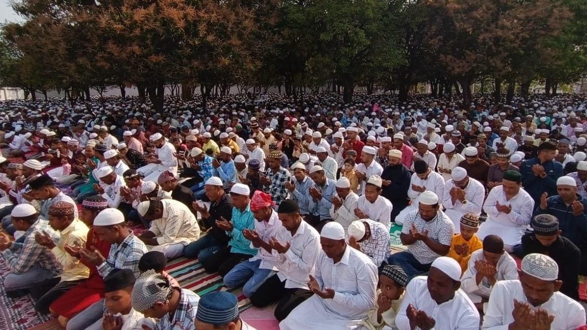 Eid-al-Fitr 2024: Devotees Offer Namaz Across India; Mamata Says Won't Implement CAA & NRC At Eid Prayers