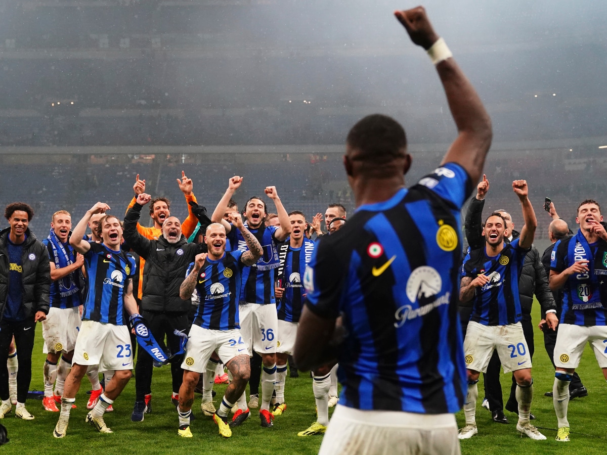 Inter Milan Seal Serie A Title After Beating AC Milan 2-1 in Thrilling  Derby - News18