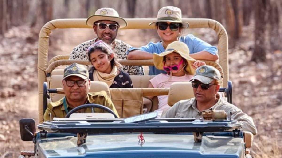 A Look at Ravichandran Ashwin's Family Day Out in Ranthambore | Cricket ...