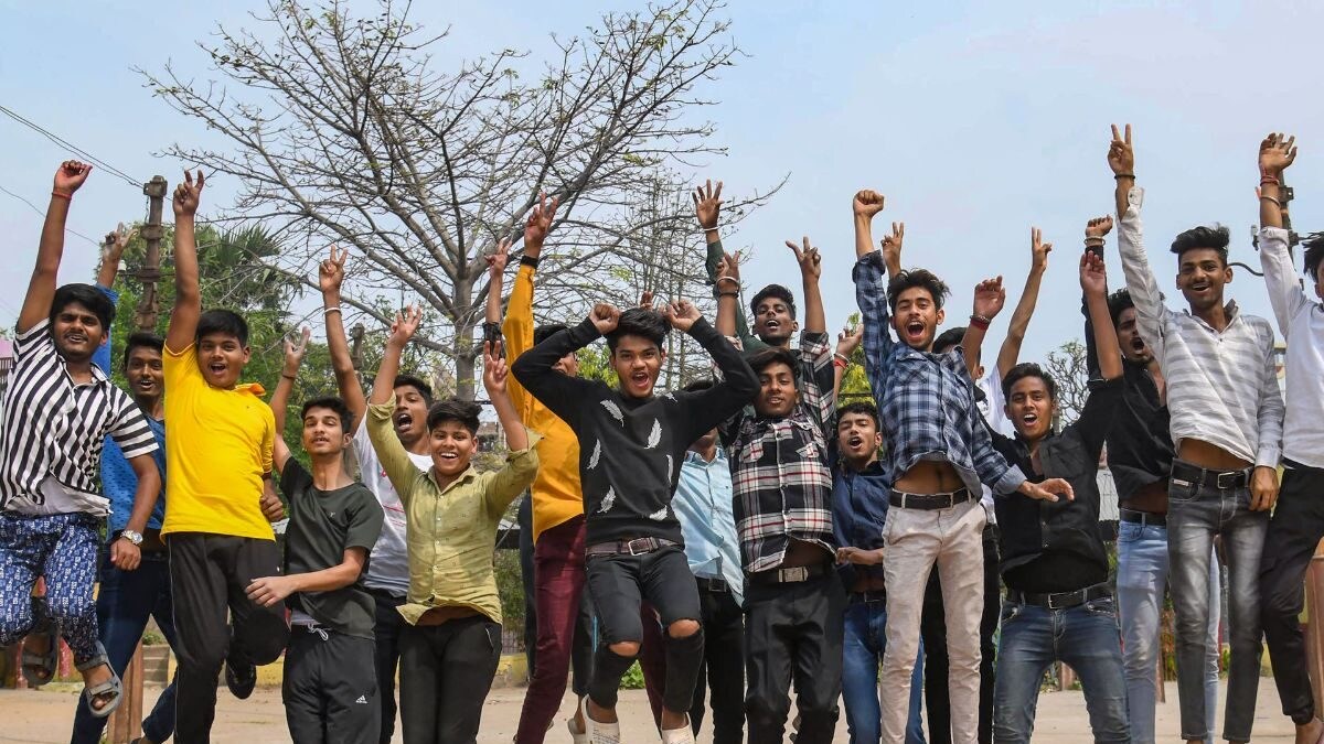 Karnataka 2nd PUC Result 2024 Declared: Increase in Pass Percentage; Check Toppers List - Vimarsana News
