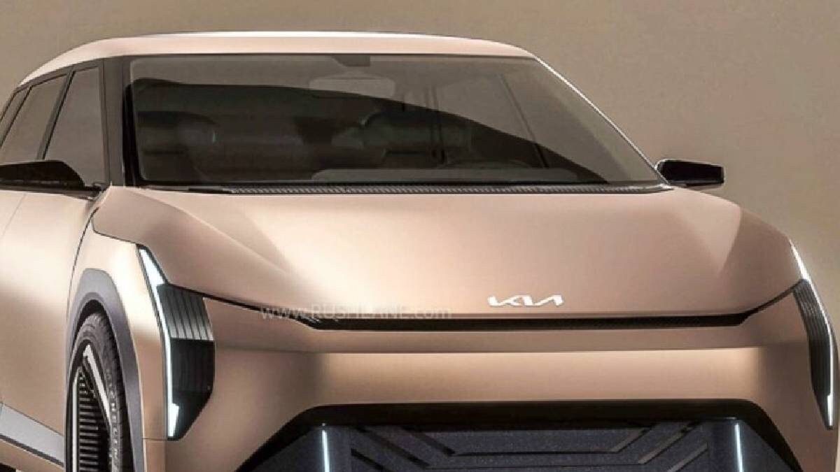 Watch: Kia EV2 Spied Testing For First Time, Will Be Cheapest E-SUV in Portfolio