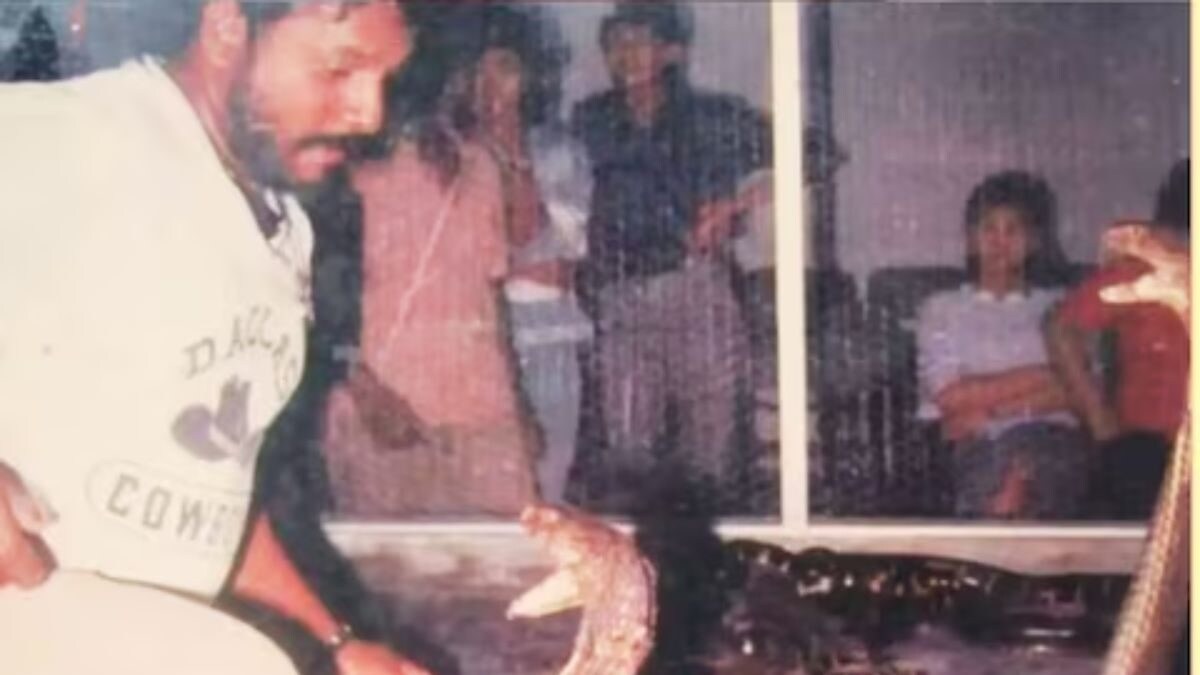 This Malaysian Man Stayed With 400 Snakes For 40 Days In A Box, Died After Cobra Bite - Vimarsana News