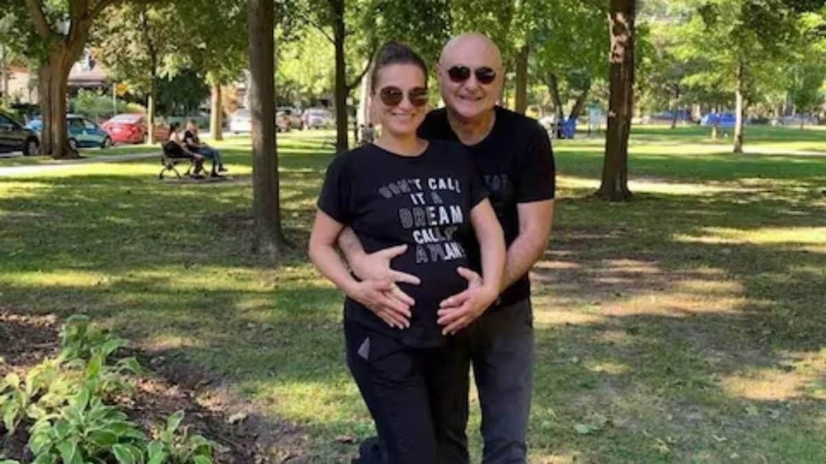 50-year-old Toronto Woman Embraces Motherhood Without Medical Help