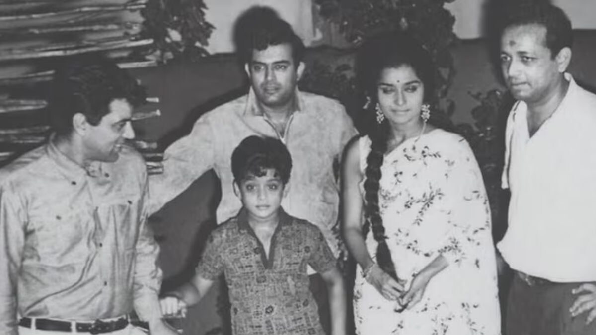 Small Role In Sholay To A Lead Actor, A Look At Sachin Pilgaonkar's Career - Vimarsana News