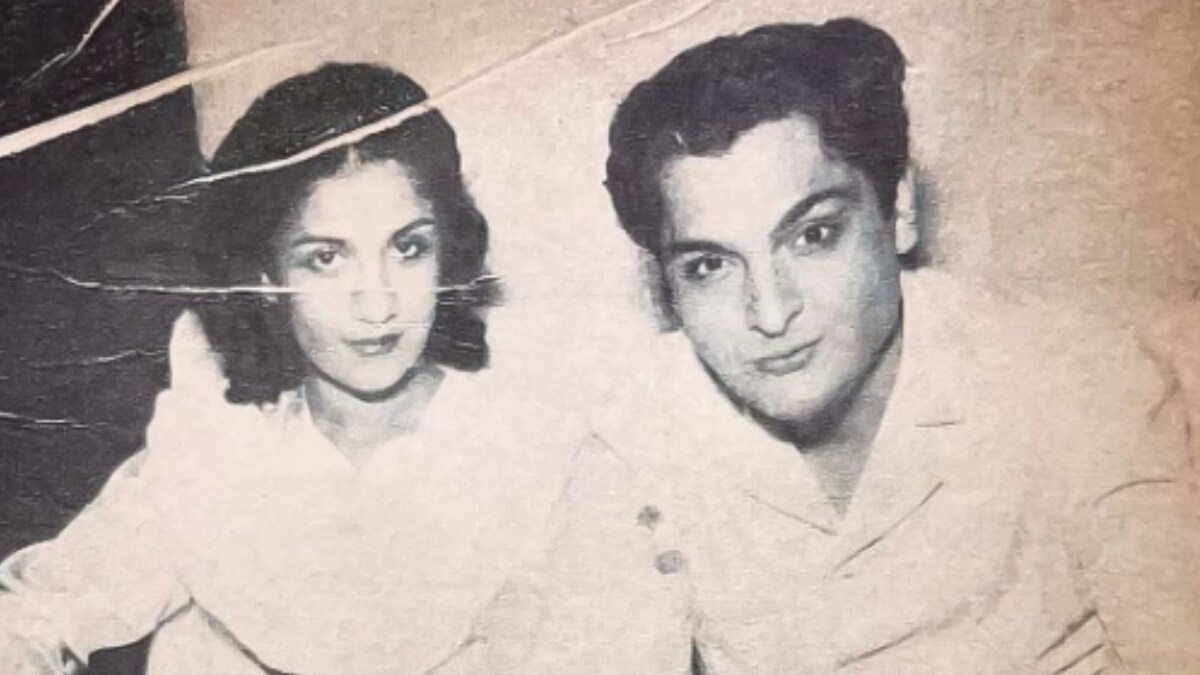 When Zeenat Aman Eloped With Husband Mazhar Khan: 'I Broke My Mom's Heart' - Vimarsana News