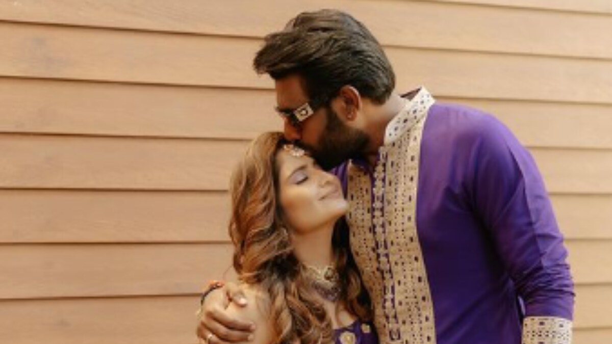 How Shehnaaz Gill Congratulated Newlyweds Arti Singh And Dipak Chauhan