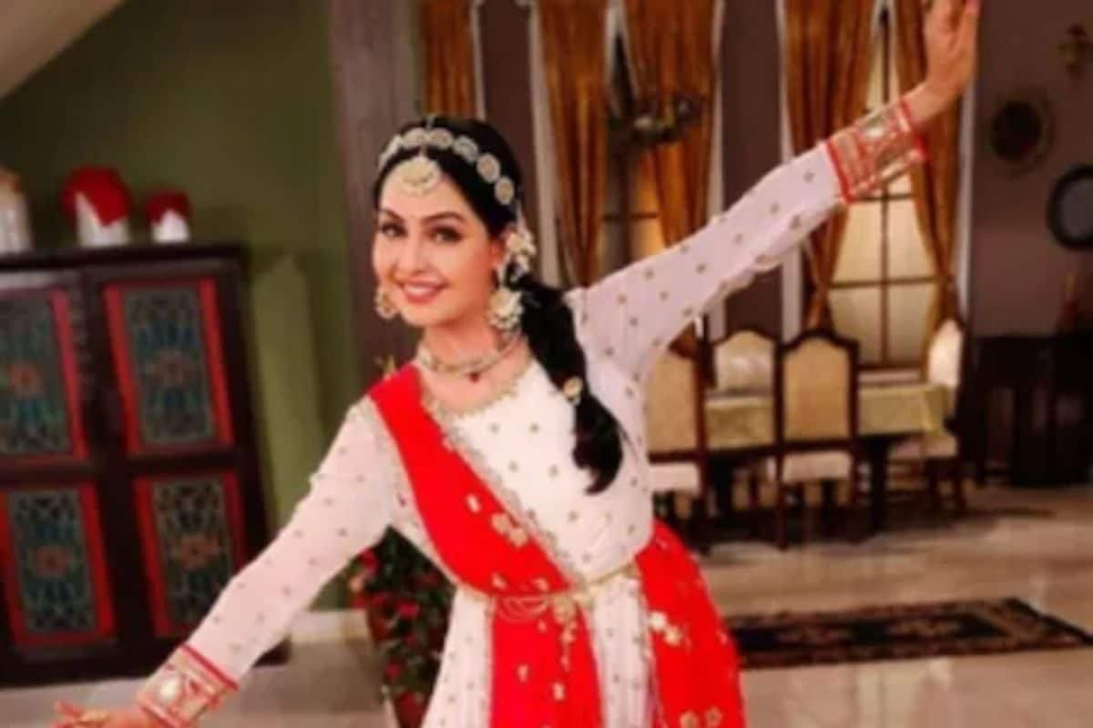 Dance Helps Me Beat Stress, Negativity: Bhabi Ji Ghar Par Hai Actress Shubhangi Atre