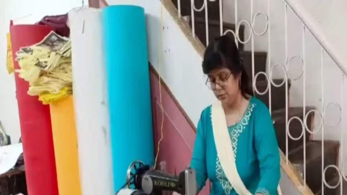 Bilaspur Woman’s Startup, Which Sold Carry Bags Made From Waste Products, Thrives – News18 Bilaspur Woman’s Startup, Which Sold Carry Bags Made From Waste Products, Thrives – News18