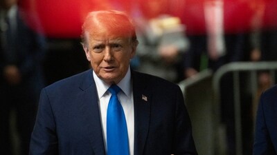 They Go Back To India': Donald Trump Promises US Green Card For Foreign  Graduates | World News - News18