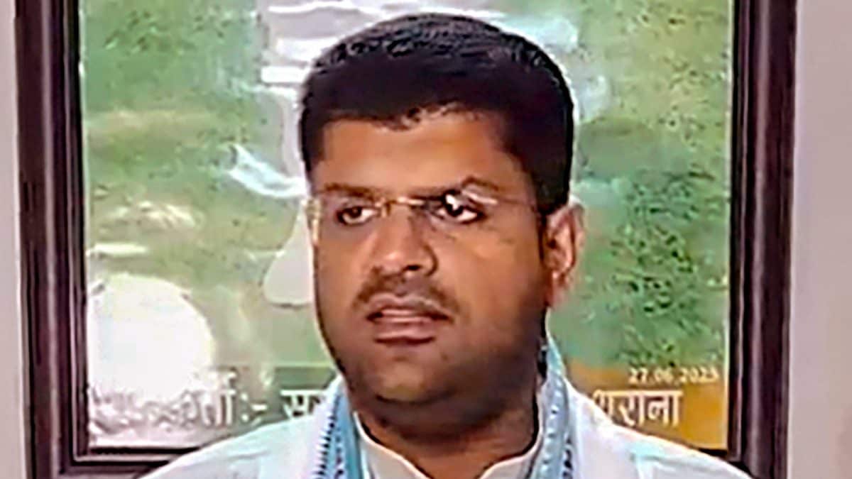 If Cong Takes Steps to Bring Down Saini Govt, We Will Support: Dushyant Chautala
