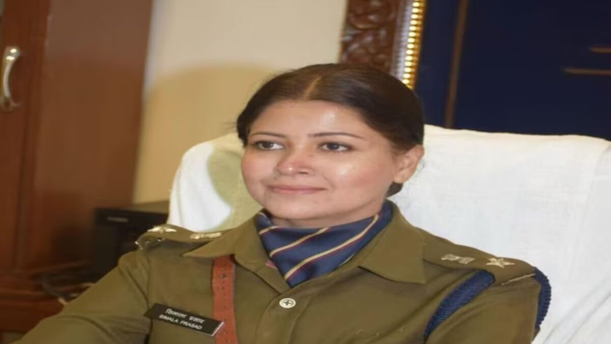 Ichhapur’s Nilesh Ahirwar, Son Of A Mason, Cracks UPSC With AIR 916