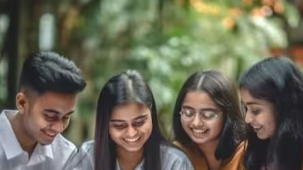 UP Board Compartment Exam 2024 Know Important Dates, Fee And More News18