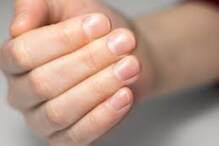 Easy Tips To Strengthen Your Nails