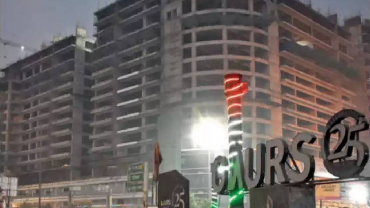 ग्रेटर नोएडा अथॉरिटी ने गौर चौक पर ट्रैफिक की समस्या खत्म करने के लिए नए अंडरपास की योजना बनाई है