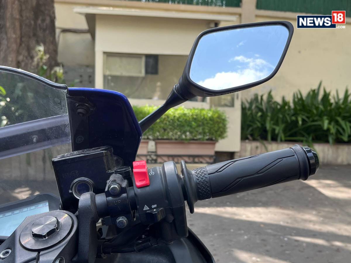 Yamaha YZF-R3 in Pics: See Design, Features, and More in Detail