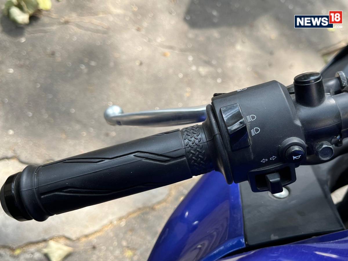 Yamaha YZF-R3 in Pics: See Design, Features, and More in Detail