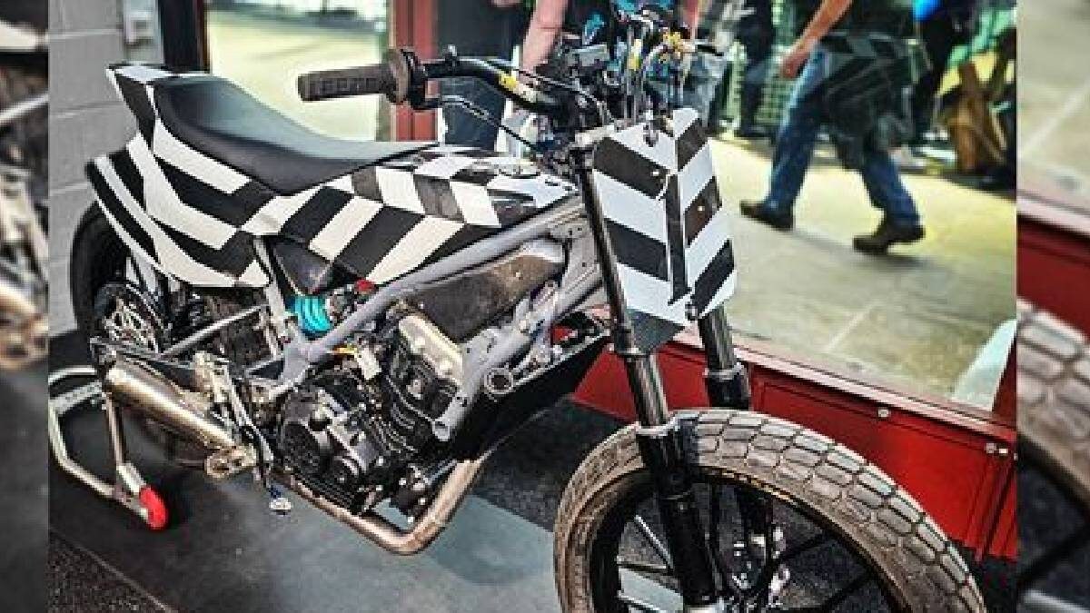 Royal Enfield Unveils Flat Track 450 At Custom Bike Show In London