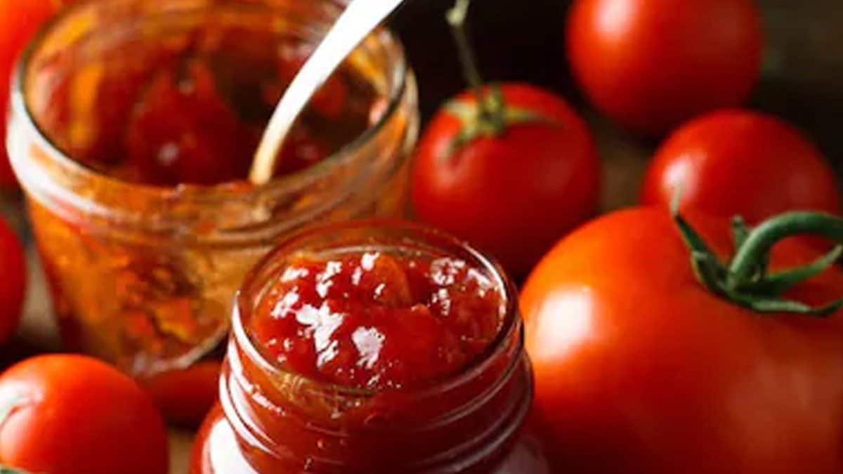Easy Peasy Tomato Jam Recipe To Amp Up Your Breakfast Menu