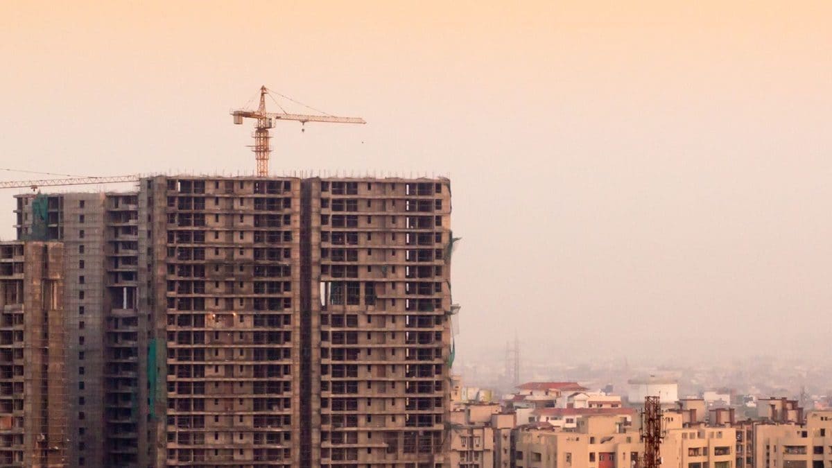 Hiring In Real Estate, Construction Surge 86%; Delhi, Bengaluru, Mumbai Lead: Report