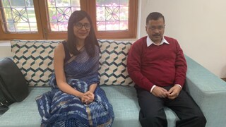 Swati Maliwal Case: Delhi Cops Won't Question CM's 'Old, Sick' Parents Today; AAP Leaders in Huddle at Kejriwal's Home - Vimarsana News