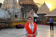Shefali Jariwala Attends Bhasma Aarti At Mahakaleshwar Temple In Ujjain